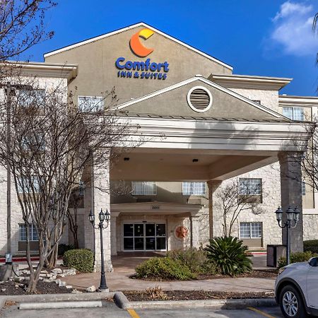 Comfort Inn & Suites Texas Hill Country Boerne Exterior photo